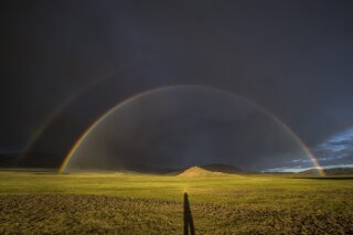 Regenbogen in Zavkhan, Mongolei