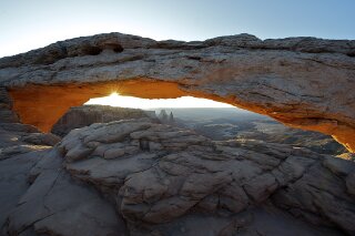 Mesa Arch, Canyonlands, USA