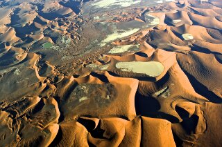 Dnen, Namib, Namibia